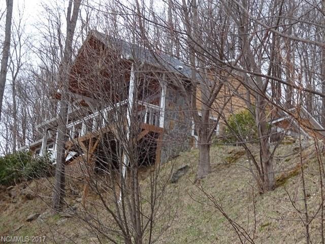 281 Bob White Loop
