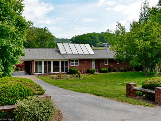 2557 Stamey Cove Rd, Waynesville NC 28786