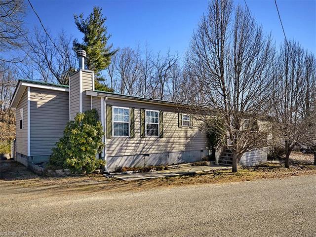 For Sale: 32 Parker Rd Weaverville, NC 28787