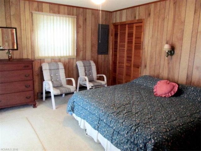 For Sale: 198 Echo Rdg Whittier, NC 28789