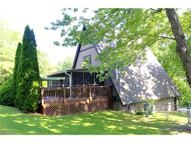 For Sale: 137 Azalea Way Hendersonville, NC 28792