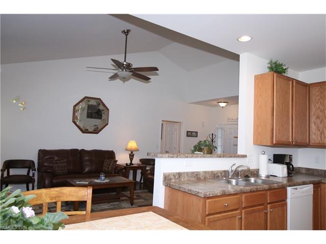 For Sale: 78 Brookstone Ct #78 Hendersonville, NC 28792