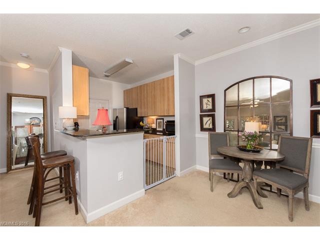 2000 Olde Eastwood Village Blvd #3-B