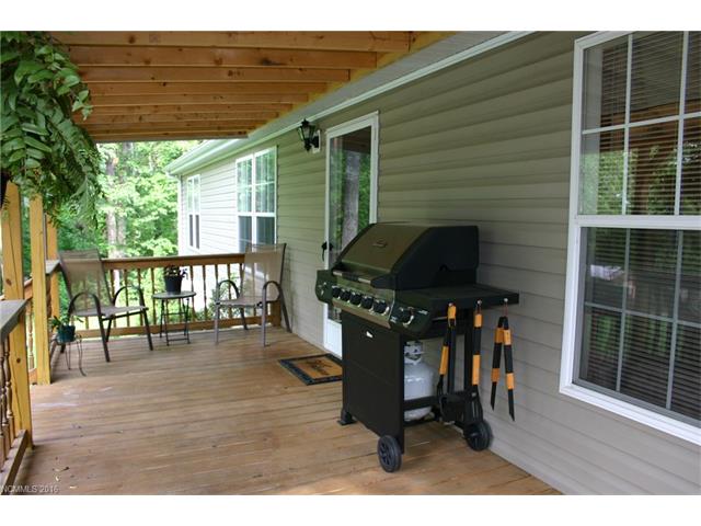 For Sale: 16 Jones Hillock Dr Asheville, NC 28805