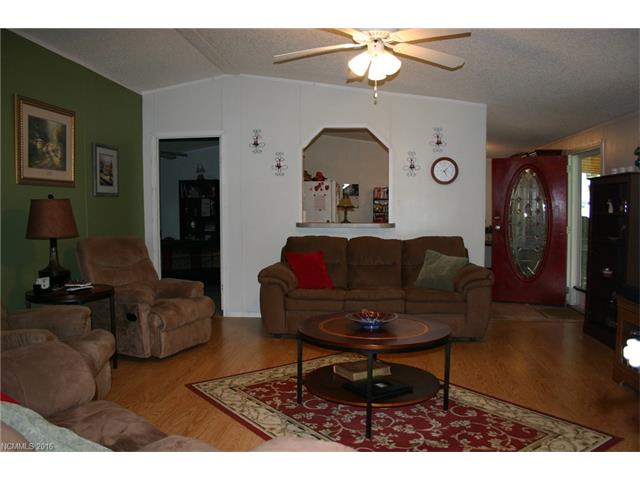 For Sale: 16 Jones Hillock Dr Asheville, NC 28805