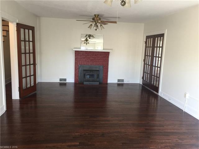 832 Sand Hill Rd