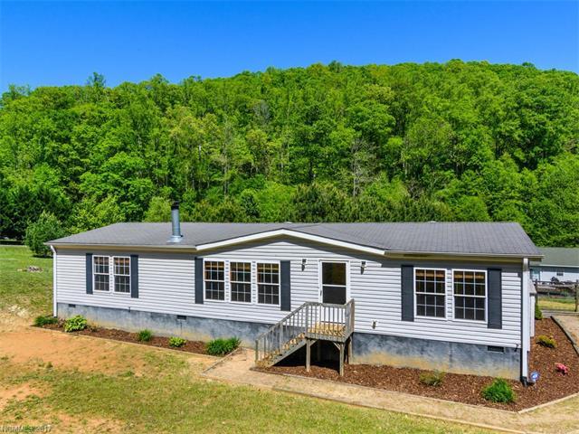24 Mayfair Dr