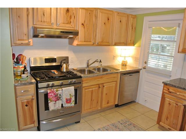 For Sale: 102 Middlemont Ave Asheville, NC 28806