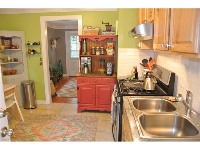 For Sale: 102 Middlemont Ave Asheville, NC 28806