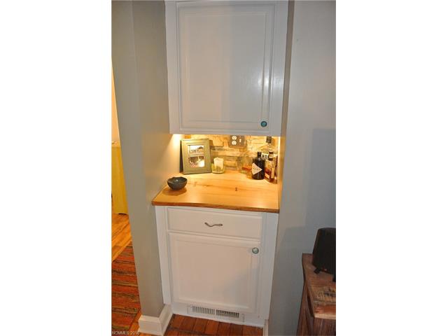 For Sale: 102 Middlemont Ave Asheville, NC 28806
