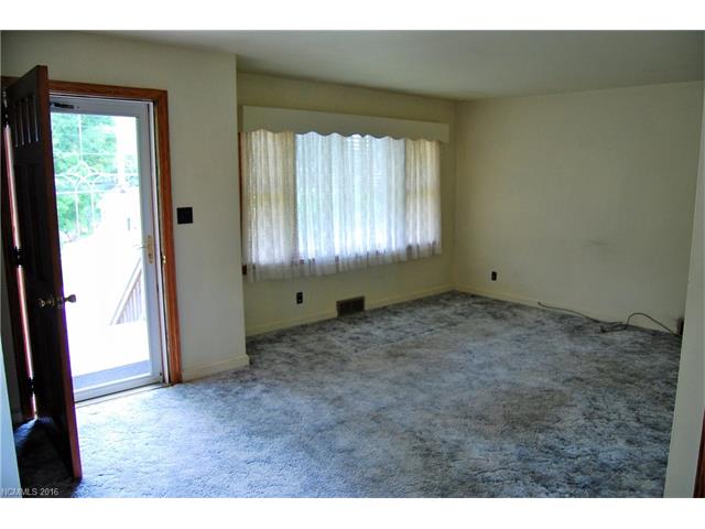 For Sale: 189 Brevard Rd Asheville, NC 28806