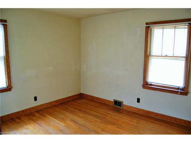 For Sale: 189 Brevard Rd Asheville, NC 28806