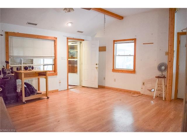 88 Stewart St