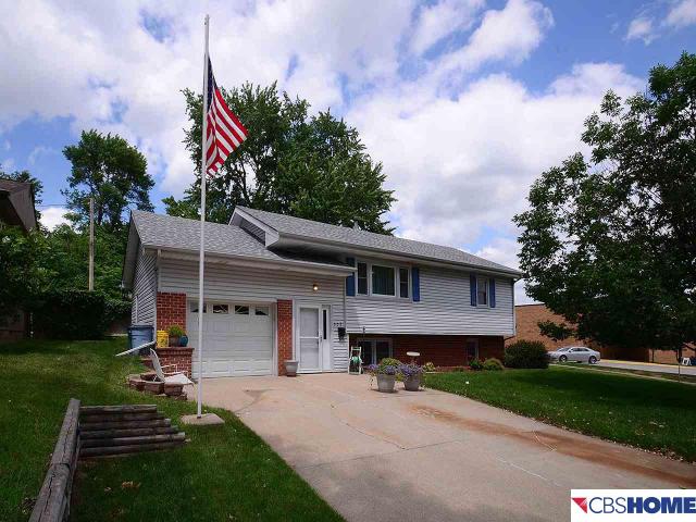 1211 Sunset Dr