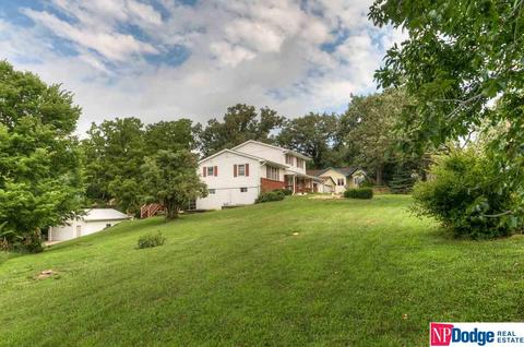 218 S Bellevue Blvd