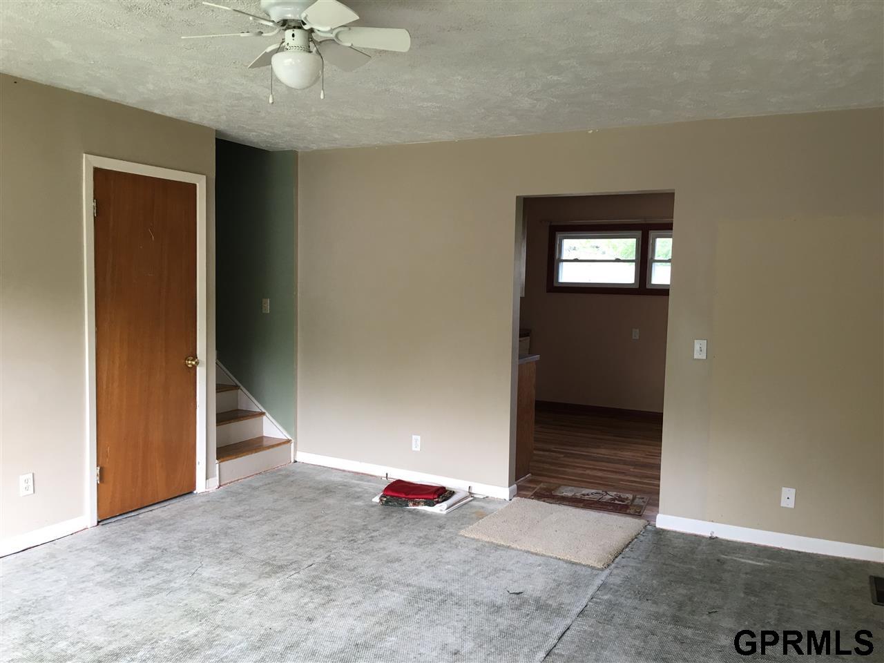 For Sale: 2800 Madison St Bellevue, NE 68005