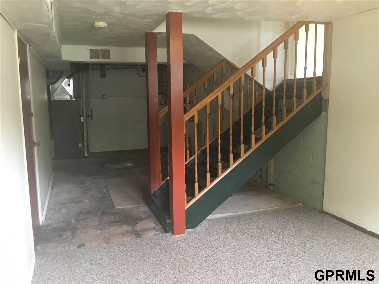 For Sale: 2800 Madison St Bellevue, NE 68005