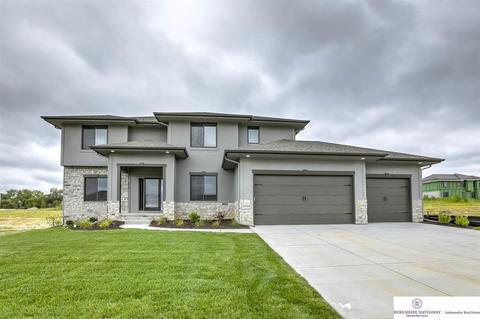 2423 N 187 Ave