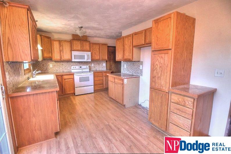 1058 W Dakota St