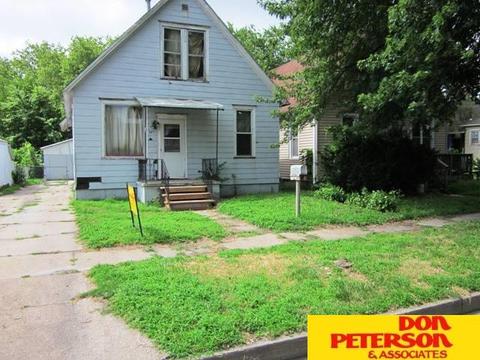 1211 E 3rd