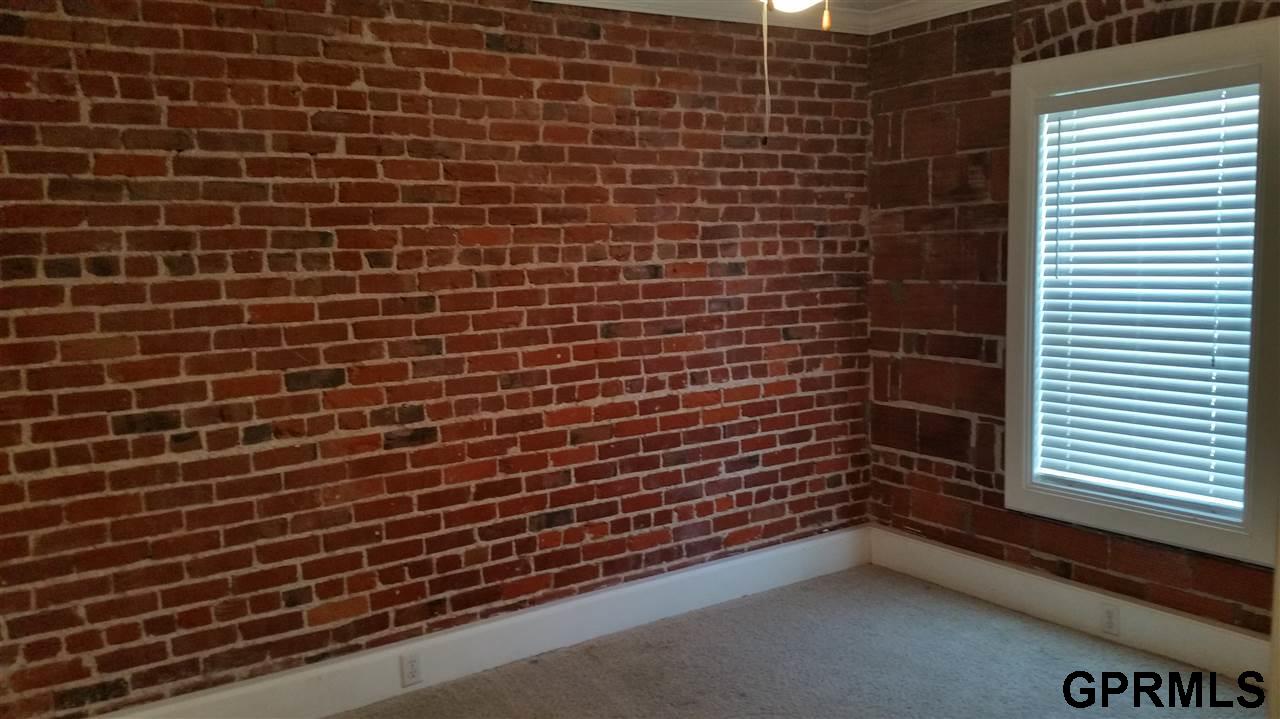 612 S 18 St #2