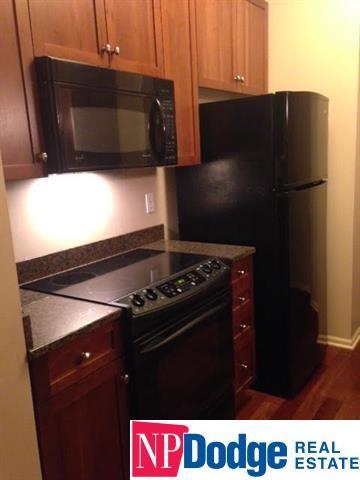 2702 S 12 St