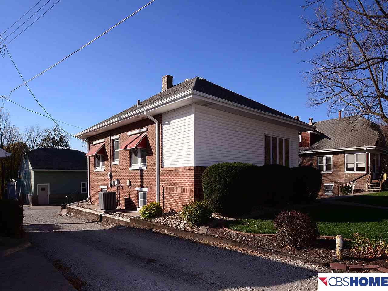615 Martha St