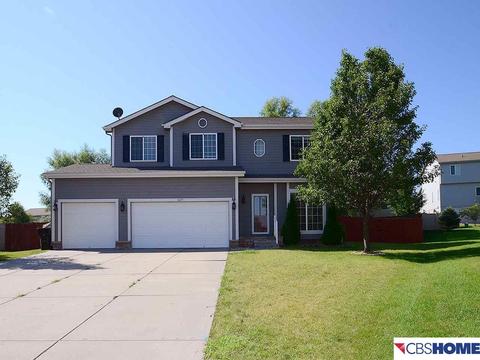 1609 Leona Cir