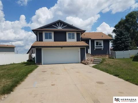 6125 S 190th Ter