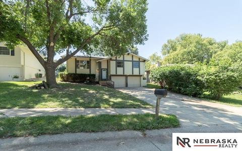 5610 S 139th Cir