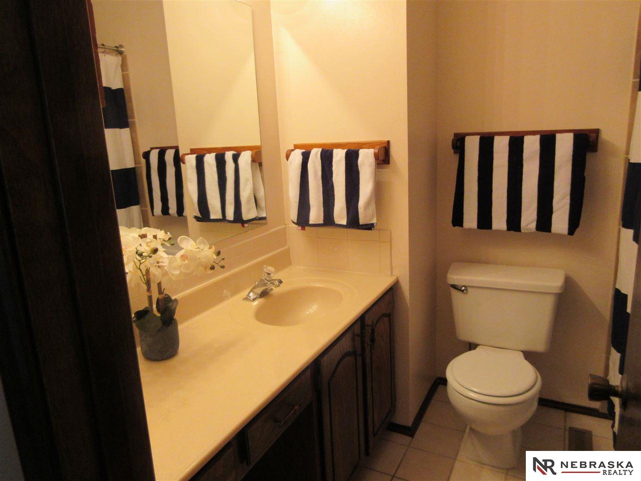 11312 Z St