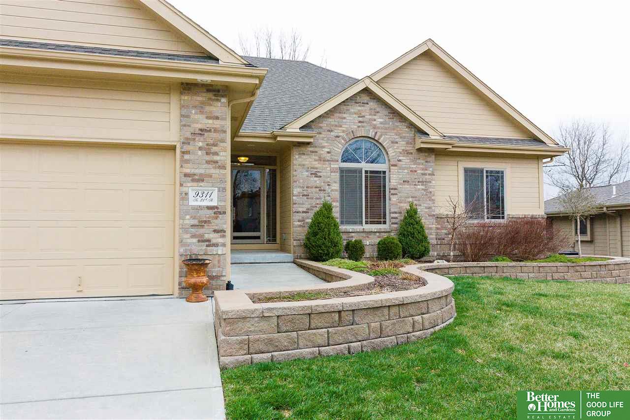 13902 S 41 St