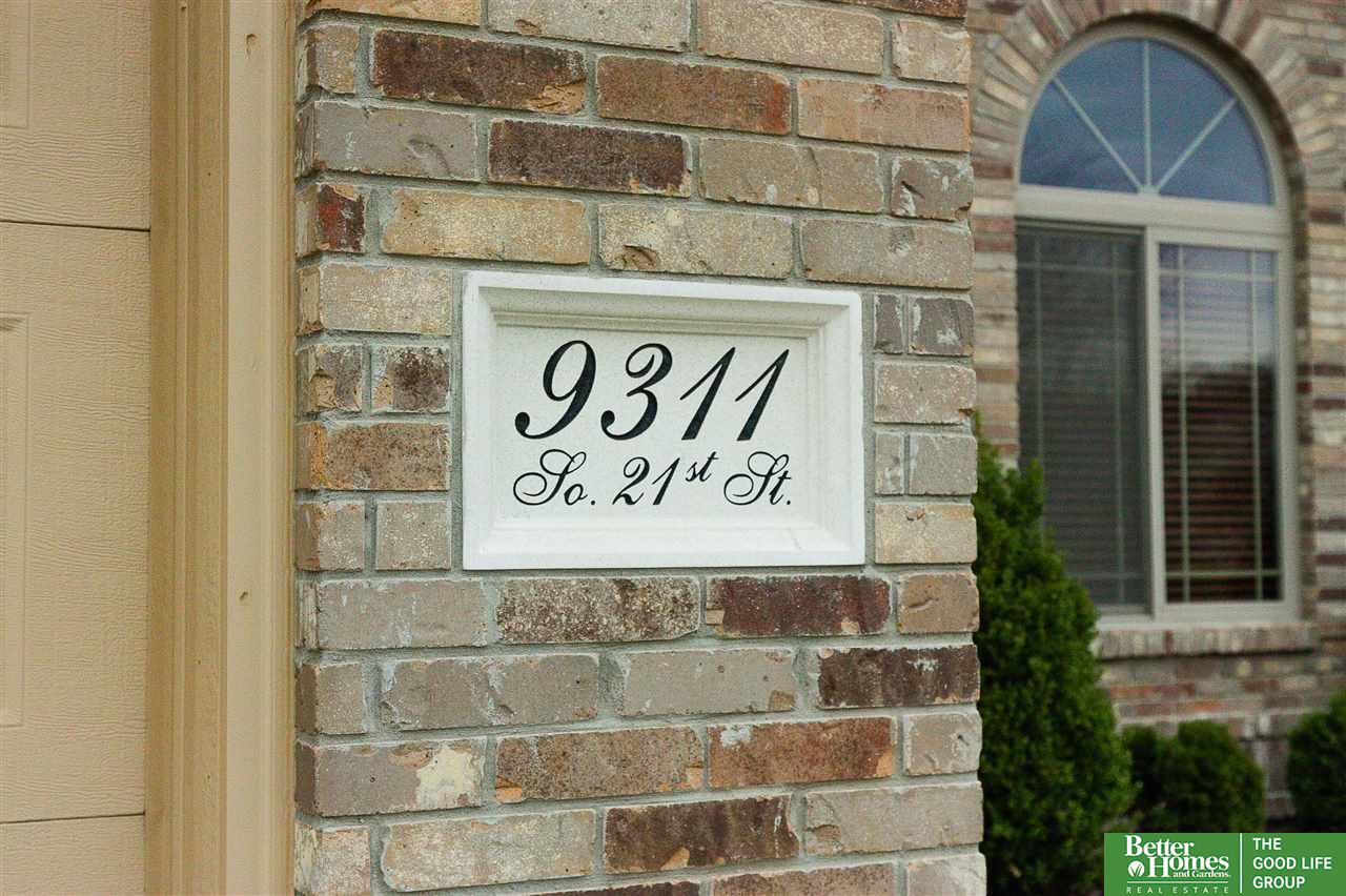 13902 S 41 St