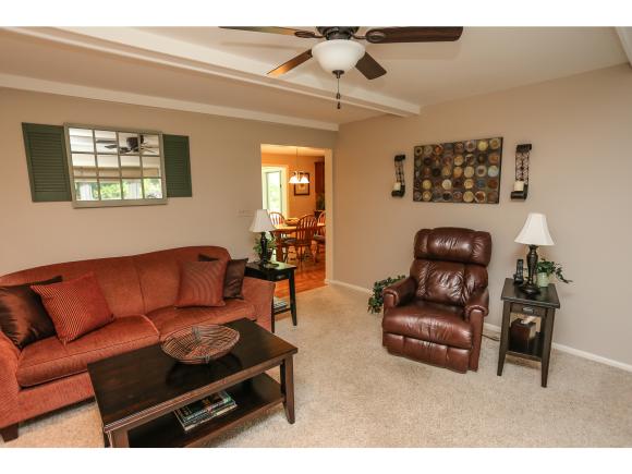 For Sale: 17 Mont Vernon Amherst, NH 03031