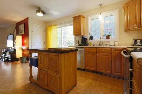 38 Drew Woods Dr