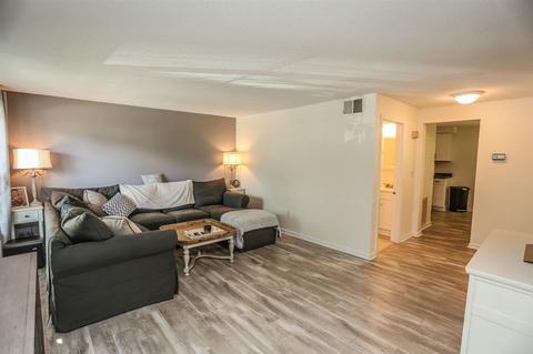 38 Donovan Ct