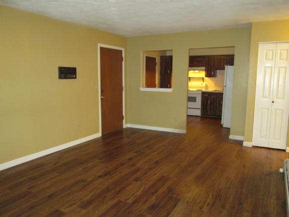For Sale: 310-15 Brook Vlg #15 Nashua, NH 03062