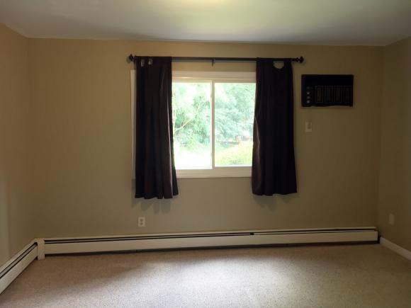 For Sale: 310-15 Brook Vlg #15 Nashua, NH 03062