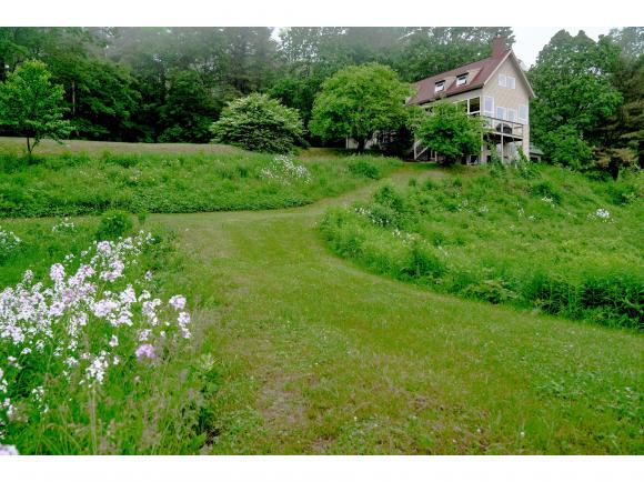 For Sale: 36 Woods Ln New Boston, NH 03070