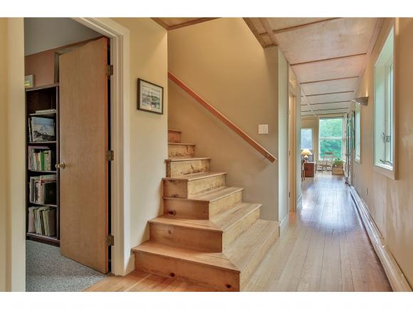 For Sale: 36 Woods Ln New Boston, NH 03070