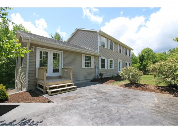 For Sale: 81 Collins Rd New Ipswich, NH 03071