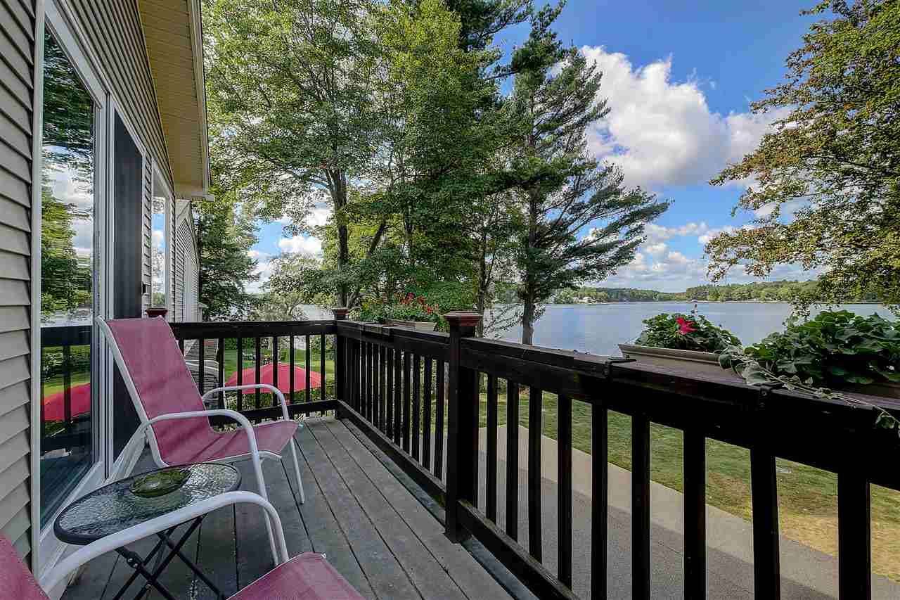 17 Lakeside St