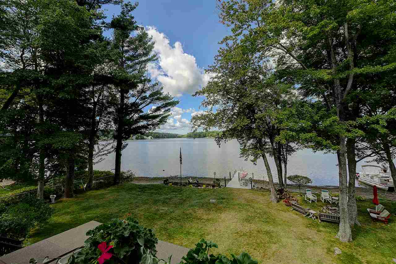 17 Lakeside St