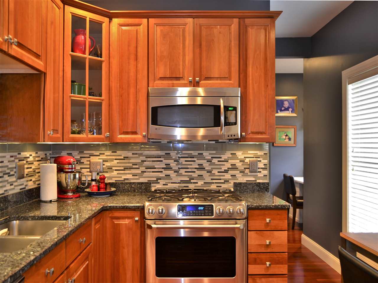 17 Riverfront Dr #9
