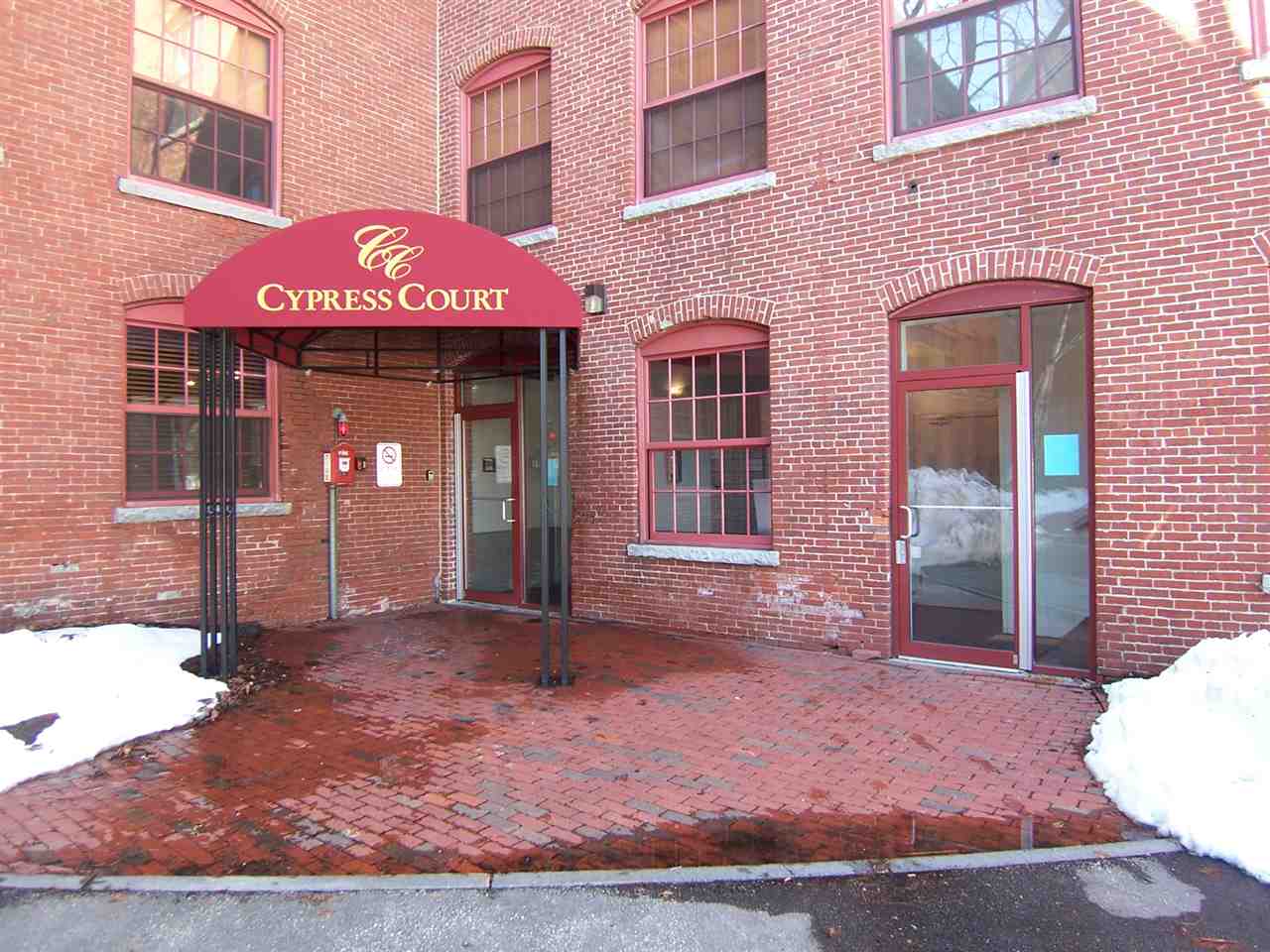 117 Laurel St