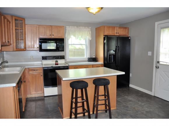 For Sale: 41 Dunbar Manchester, NH 03103