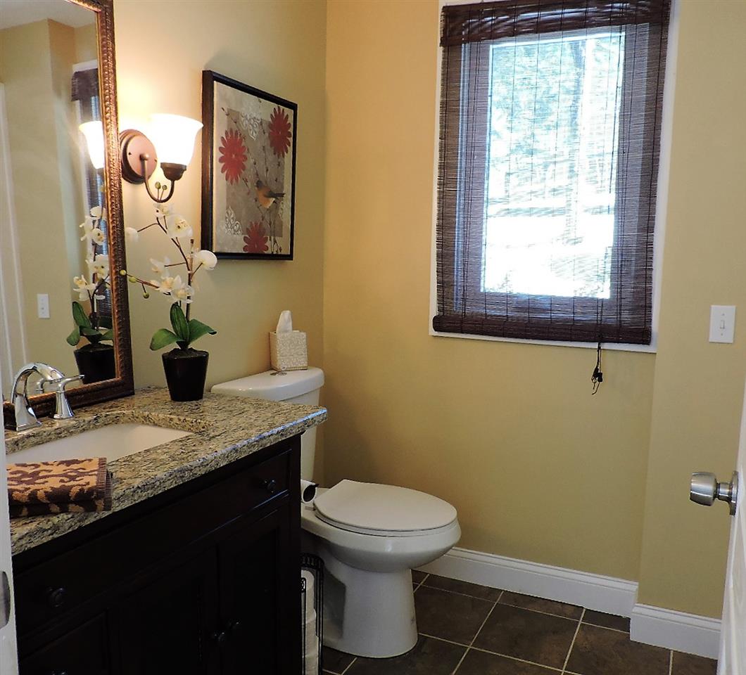 22 B Nestledown Dr
