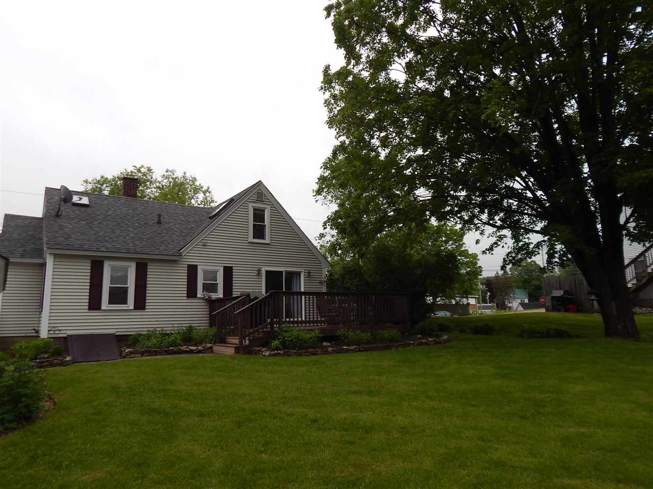 66 Landing Ln