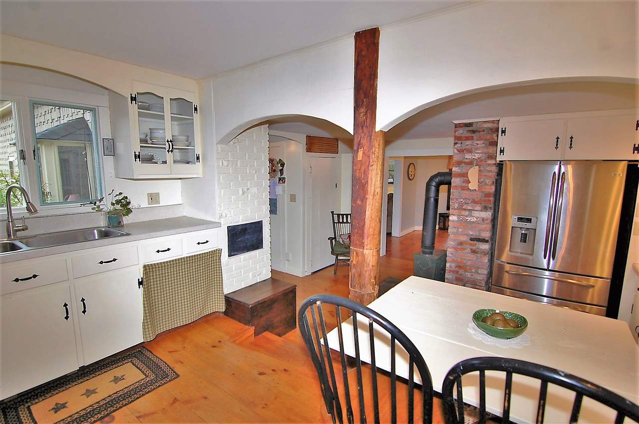 39 Kearsarge Valley Rd