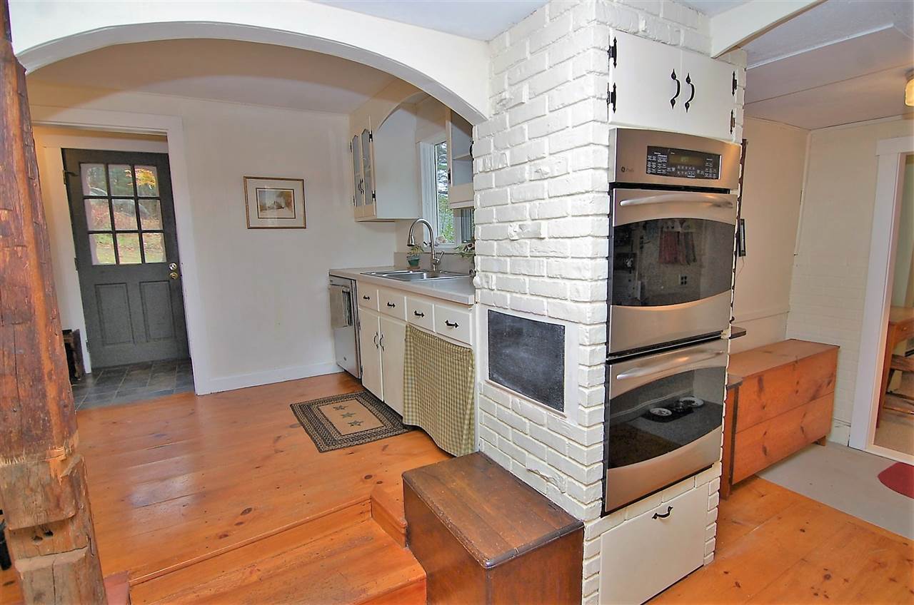 39 Kearsarge Valley Rd